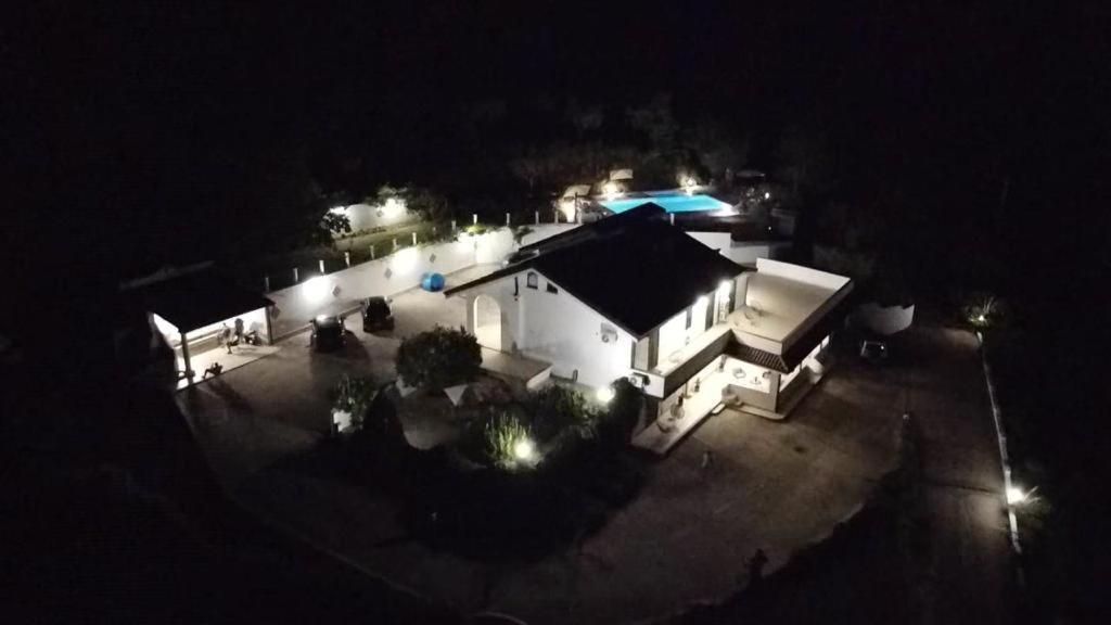 ויבו ולנטיה Villa Kiru מראה חיצוני תמונה