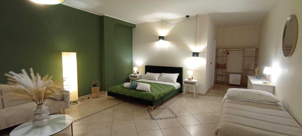 ויבו ולנטיה Villa Kiru מראה חיצוני תמונה