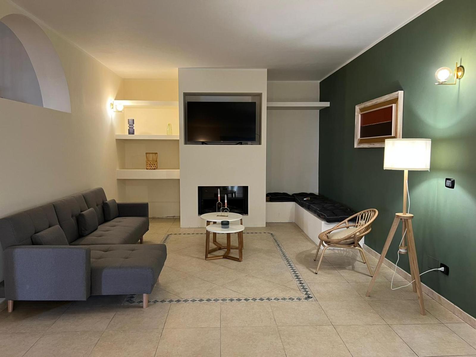 ויבו ולנטיה Villa Kiru מראה חיצוני תמונה